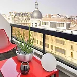 Mercure Arc De Triomphe Etoile Hotel 4*