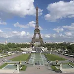 Mercure Arc De Triomphe Etoile Hotel 4*