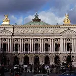 Mercure Arc De Triomphe Etoile 4*