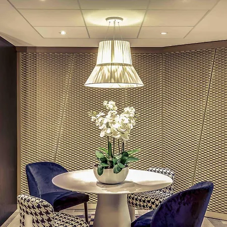 Hotel Mercure Arc De Triomphe Etoile Parigi