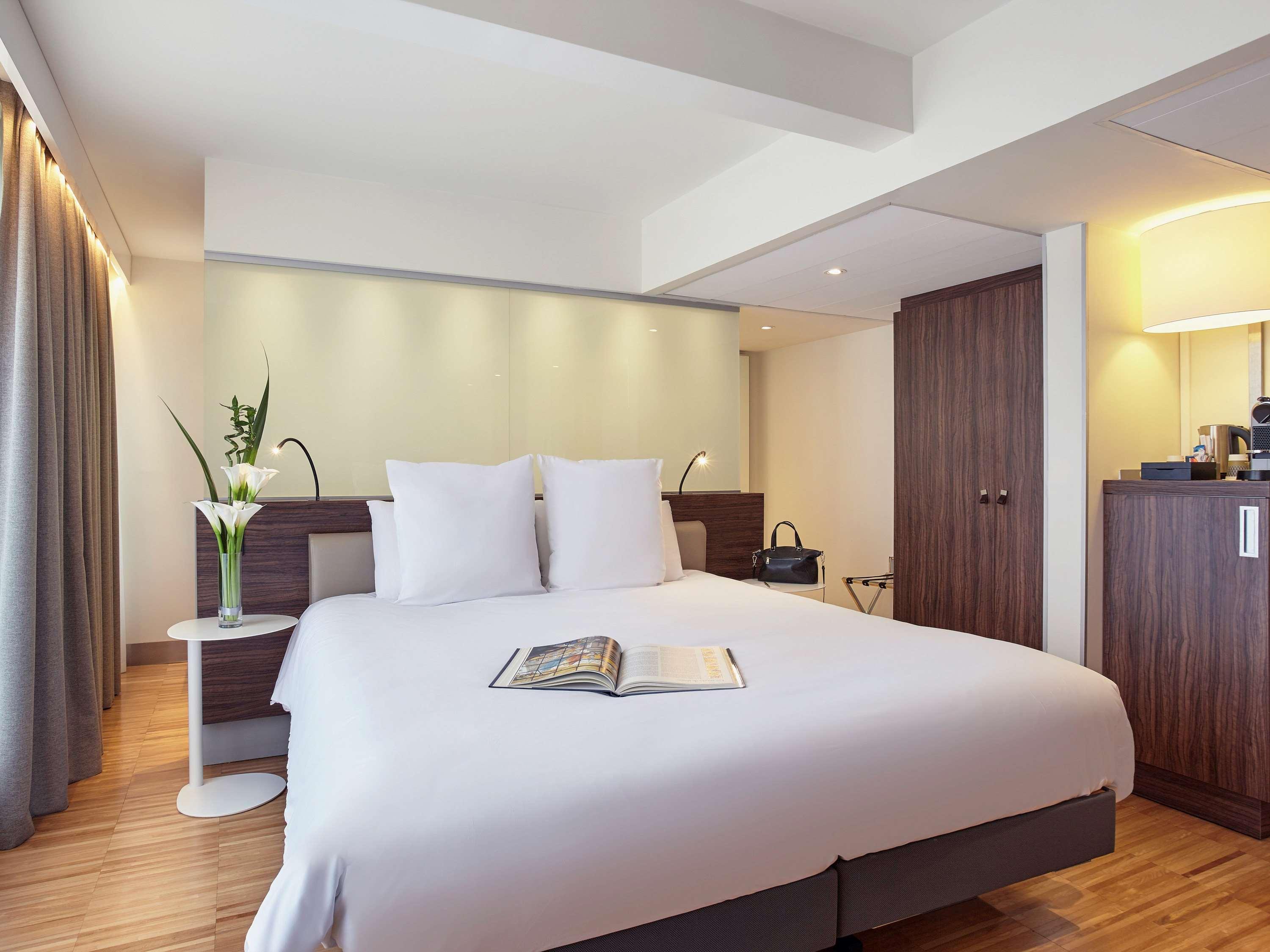 Hotel Mercure Arc De Triomphe Etoile Parigi