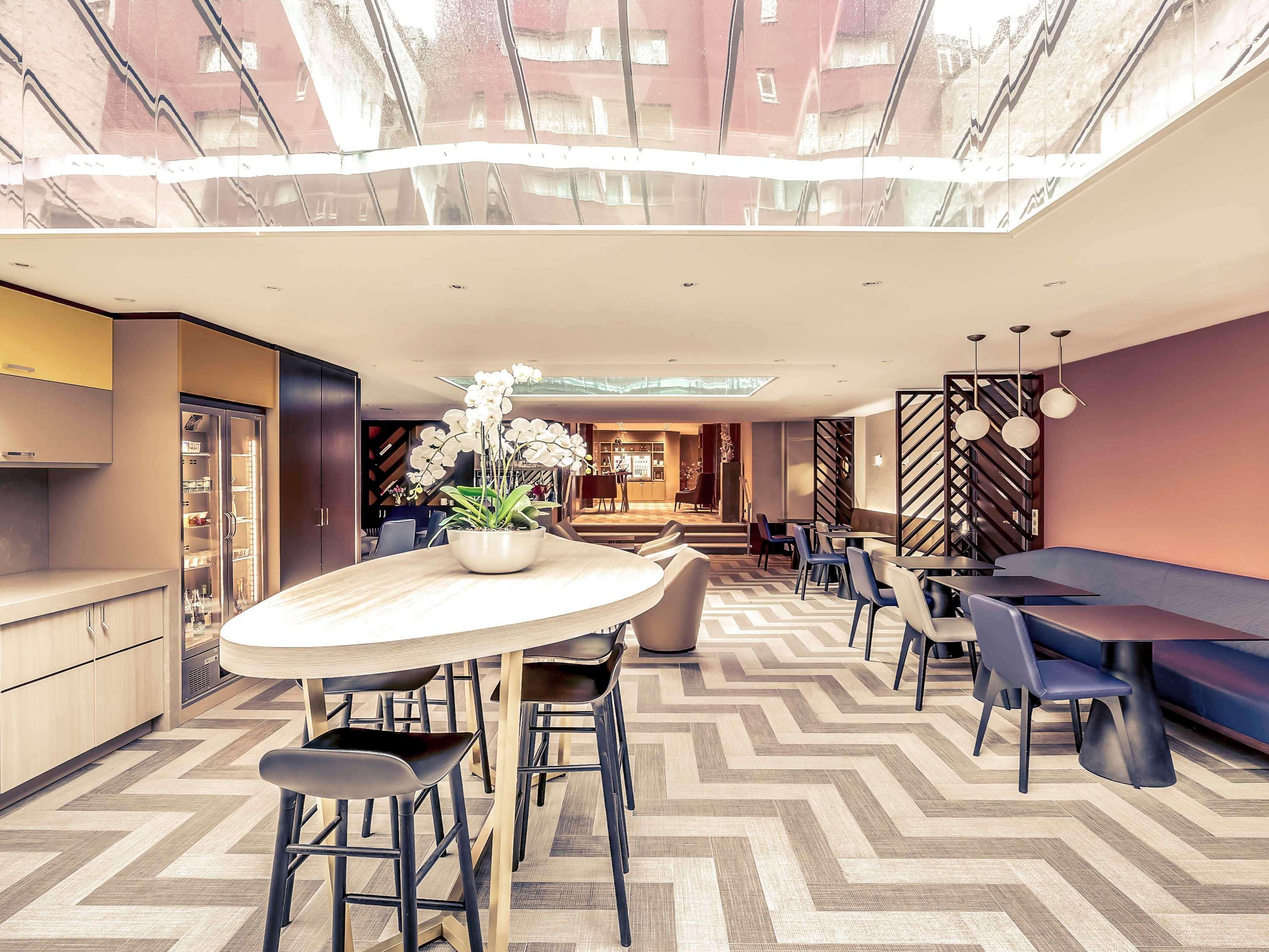 Mercure Arc De Triomphe Etoile Hotel Parigi