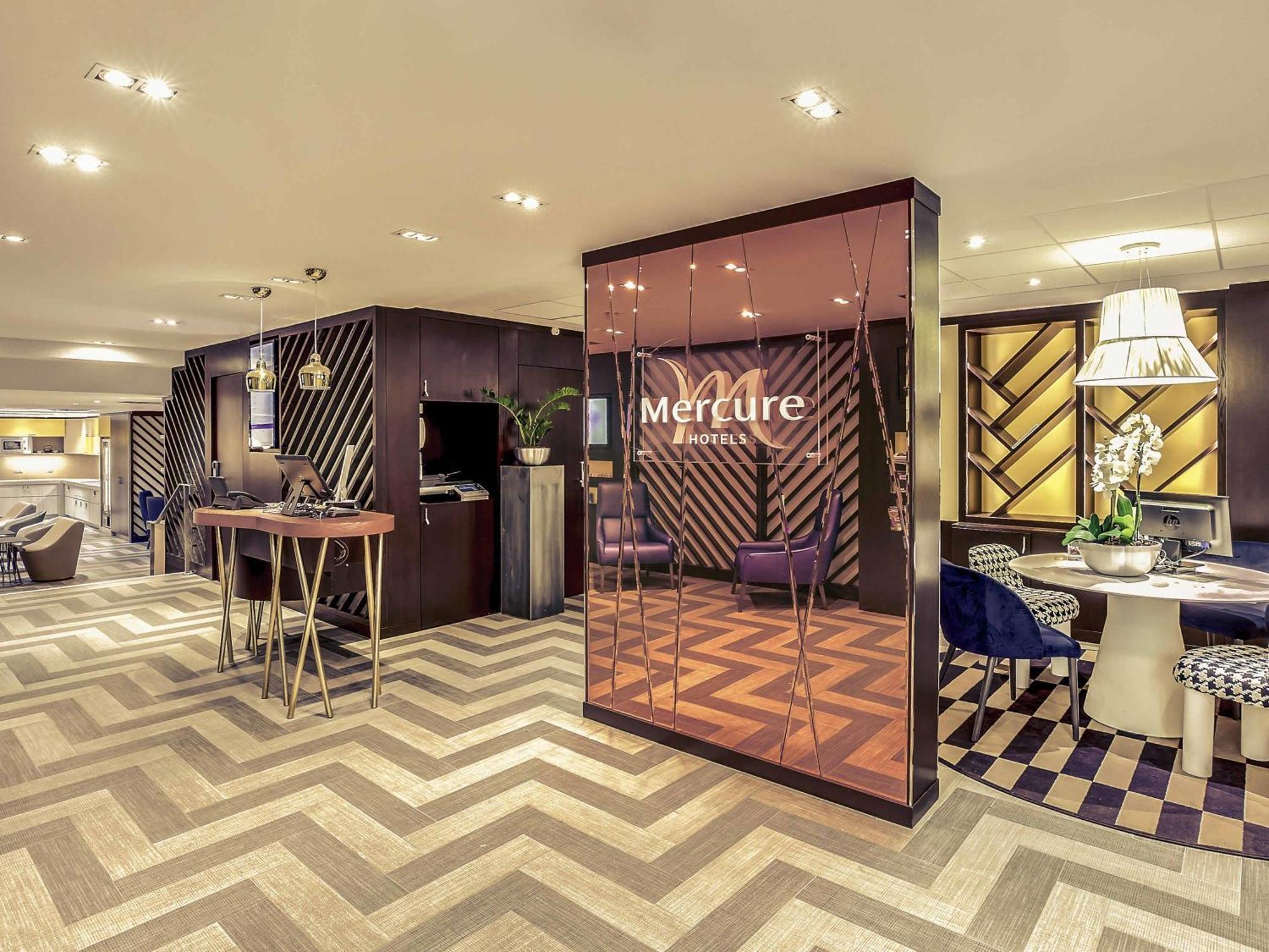 Mercure Arc De Triomphe Etoile